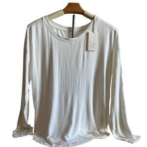 A New Day Women's White Long Sleeve Rayon Crewneck T-Shirt - Size Small - NWT
